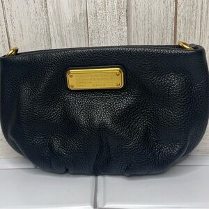Marc Jacobs Black leather small crossbody without the strap